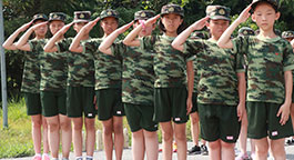 青少年军事军训夏令营-正拓夏令营